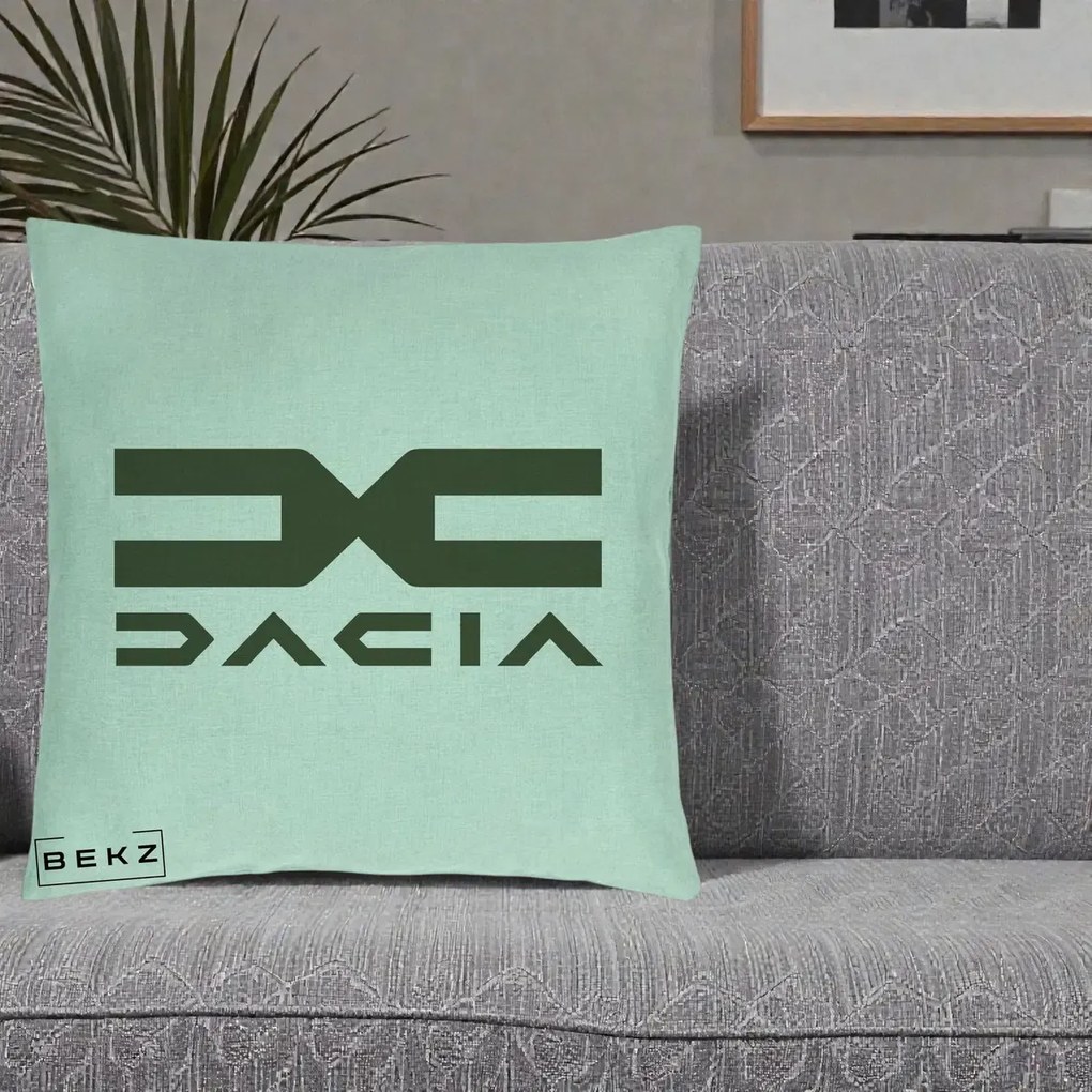Perna Personalizata cu emblema Dacia, 40x40 cm, Verde Menta, Husa Detasabila, Perna Inclusa, BEKZ®
