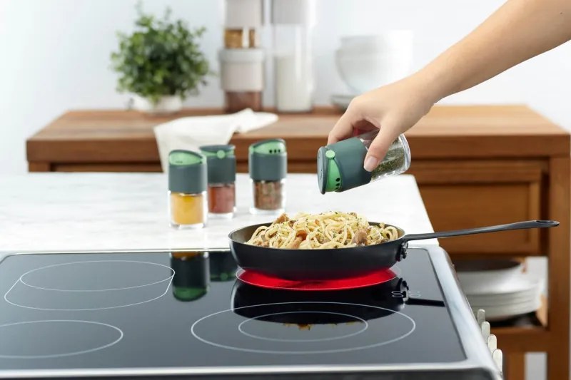 Borcan pentru condimente Lekue 1009487, 80 ml, Ø5,2x9,2 cm, Sticla, +4°C/+80°C, Gri