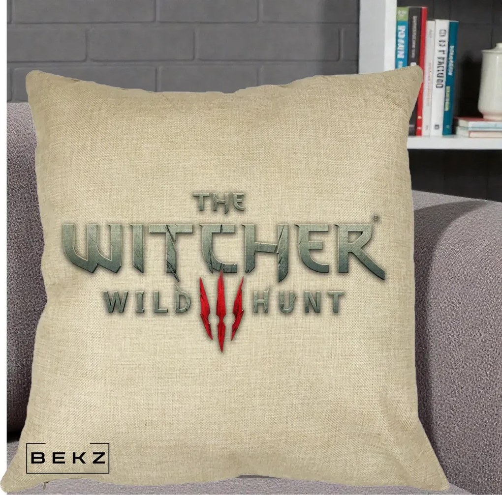 Perna Personalizata The Witcher 3 Wild Hunt, 40x40 cm, Crem, Husa Detasabila, Perna Inclusa, BEKZ®
