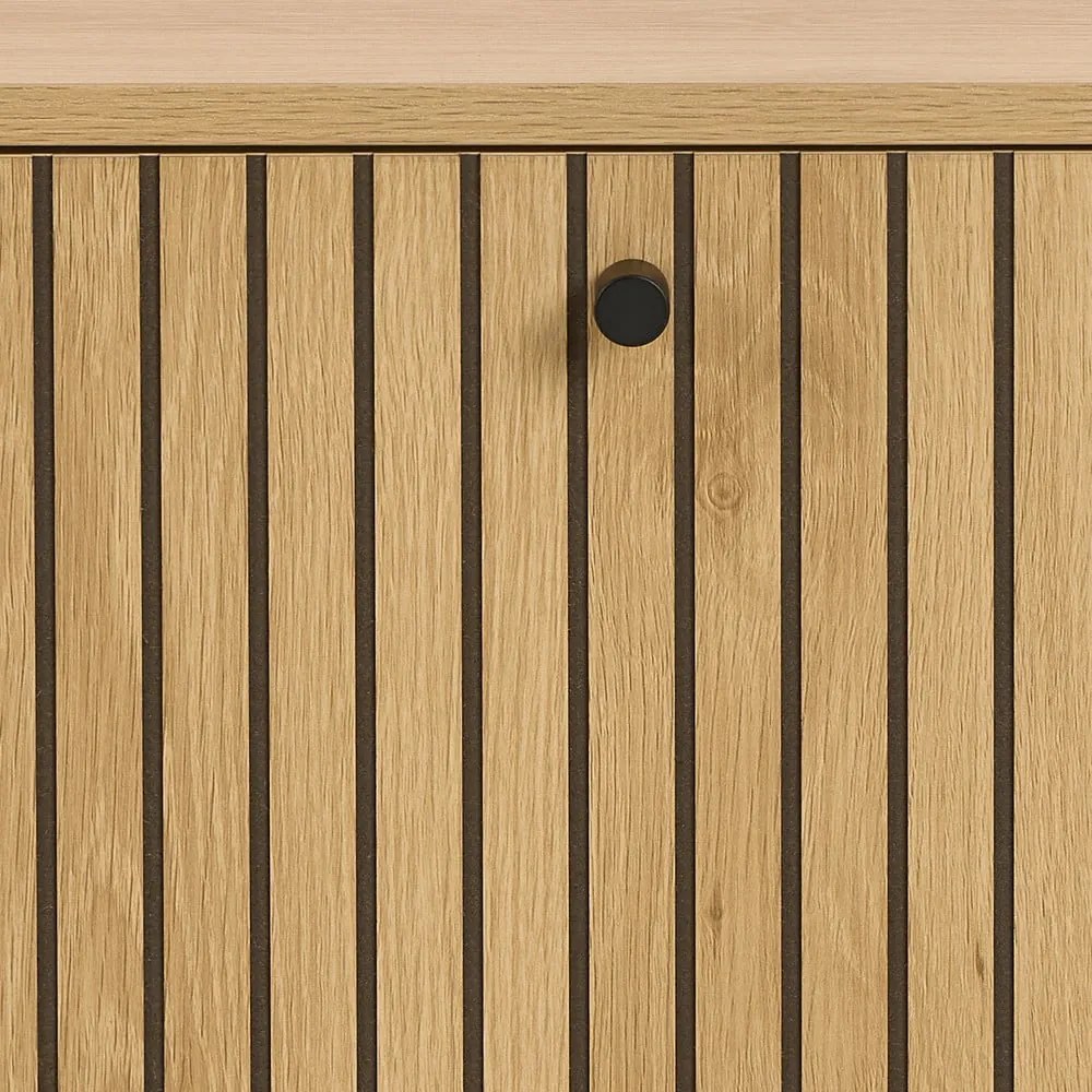 Pantofar în culoare naturală cu deschidere înclinată cu aspect de lemn de stejar 72x43x17 cm Albany – Actona