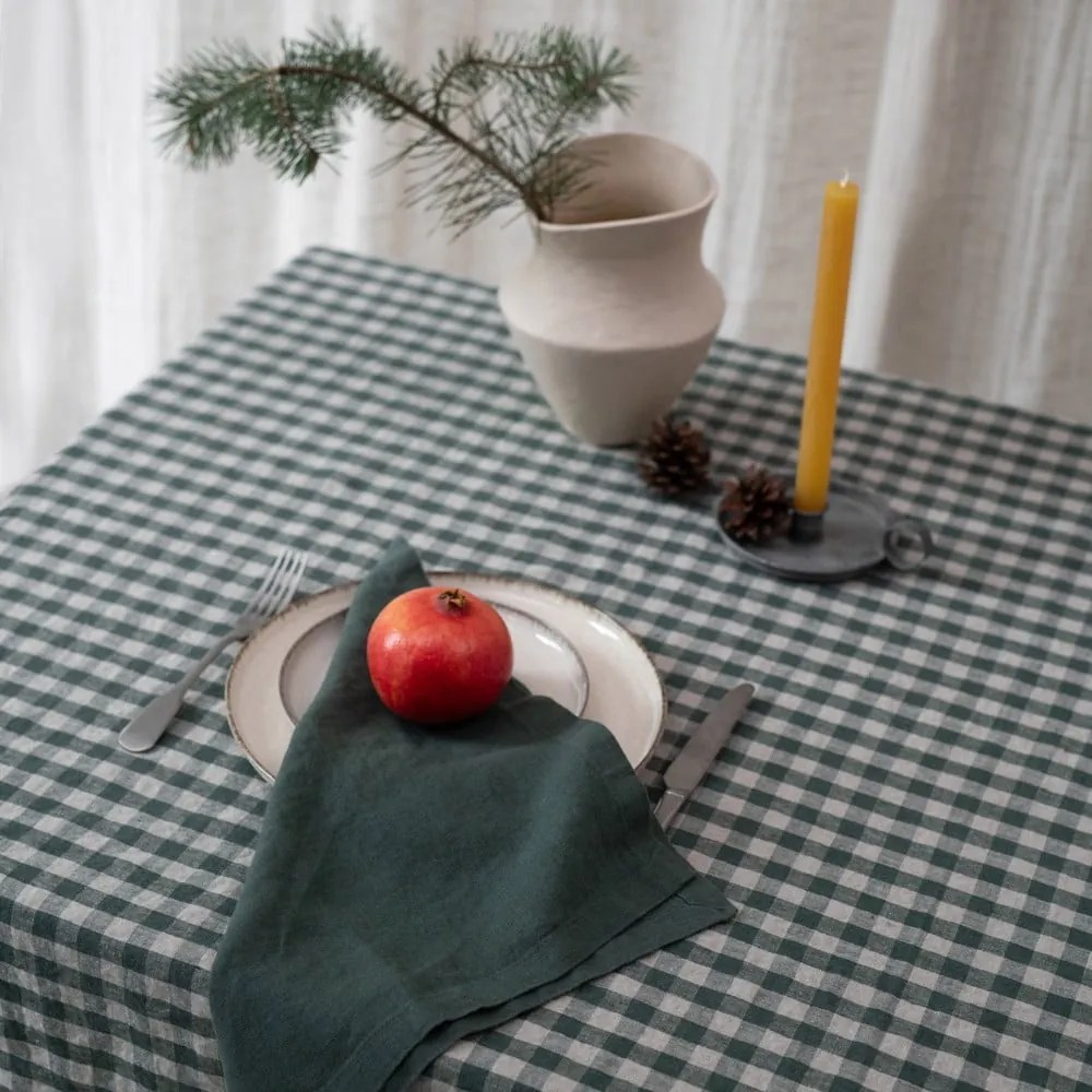 Față de masă din in 140x250 cm Forest Green Gingham – Linen Tales