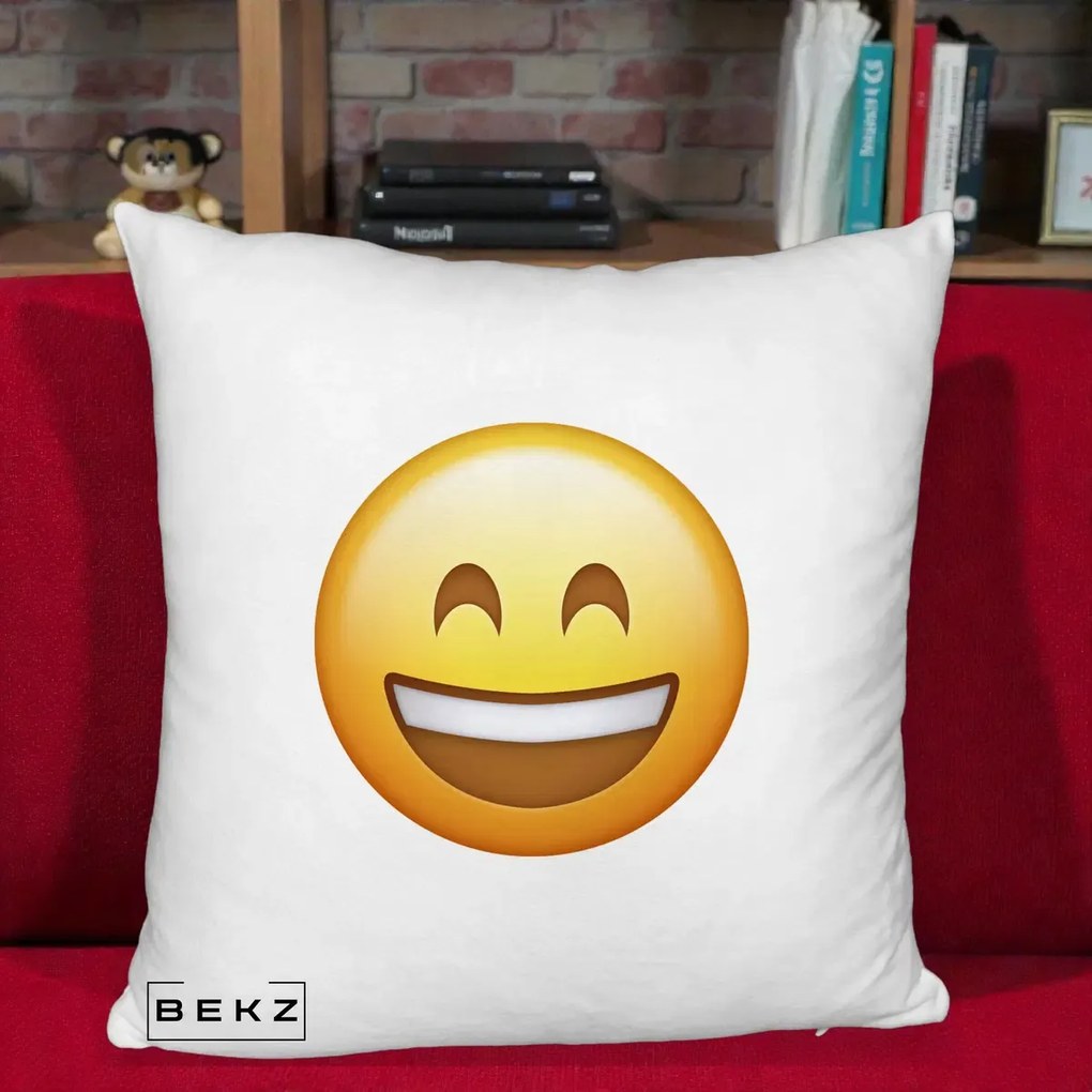 Perna Decorativa Emoji Zambet Mare, 40x40 cm, Alb Pufos, Husa Detasabila, Perna Inclusa, BEKZ®