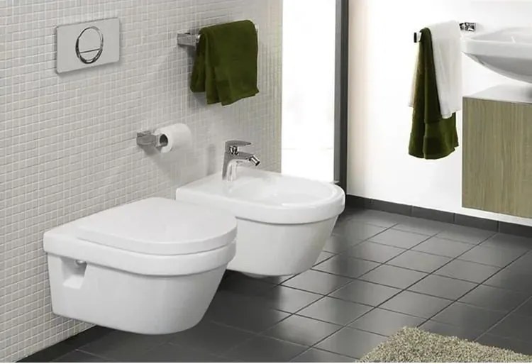 Set vas wc suspendat Villeroy&Boch Omnia Architectura DirectFlush cu bideu suspendat si capac soft close