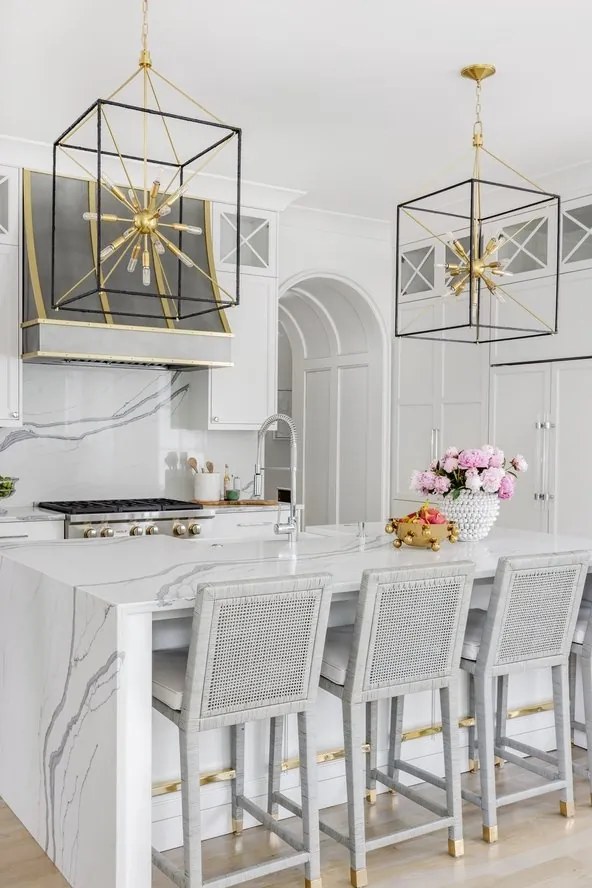 Candelabru, lustra suspendata LUX GLENDALE cu 13 surse de lumina