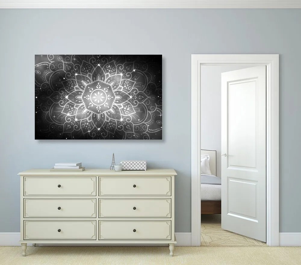 Tablou Mandala cu fundal galactic în design alb-negru