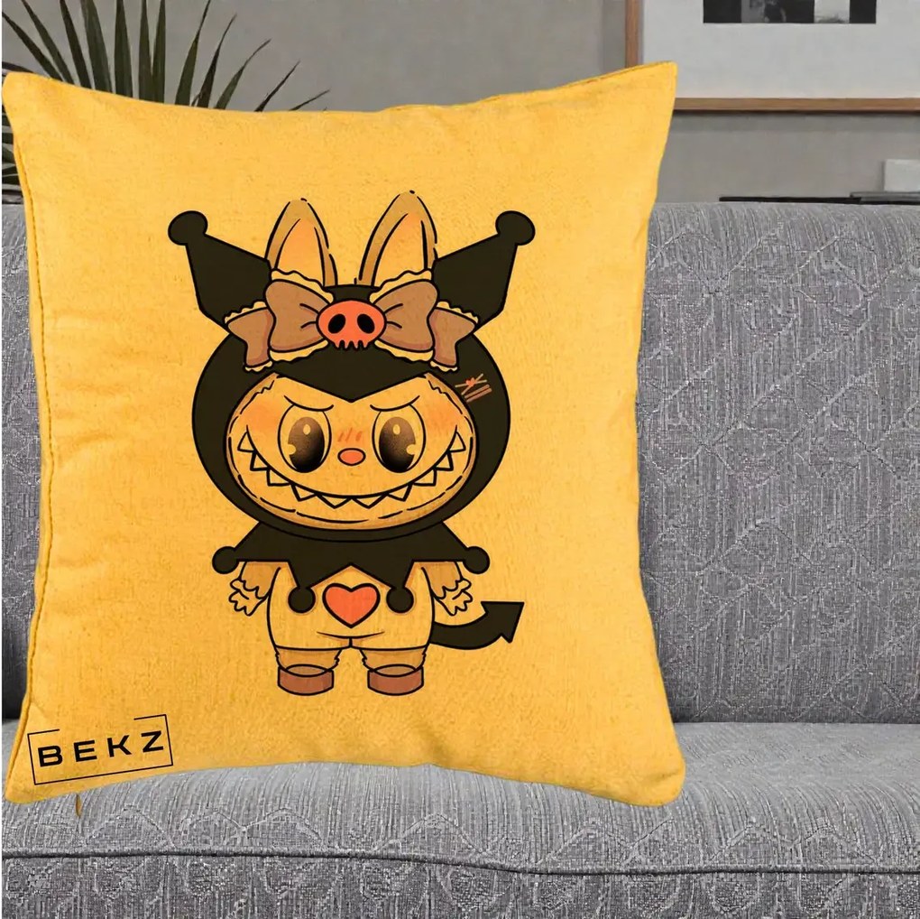 Perna Personalizata Labubu x Kuromi, 40x40 cm, Galben, Husa Detasabila, Perna Inclusa, BEKZ®