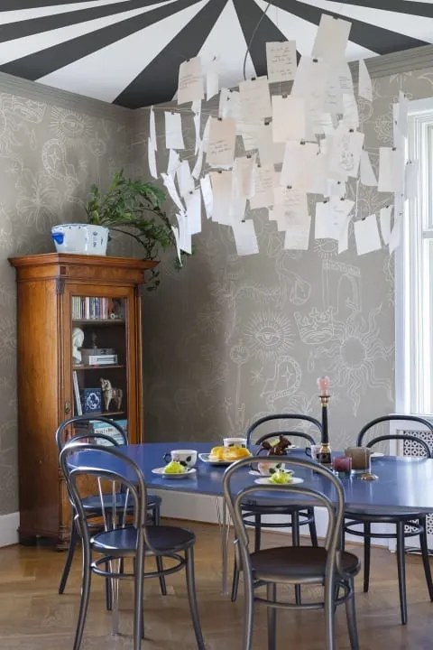 Fototapet, Doodle, Beige, Rebel Walls