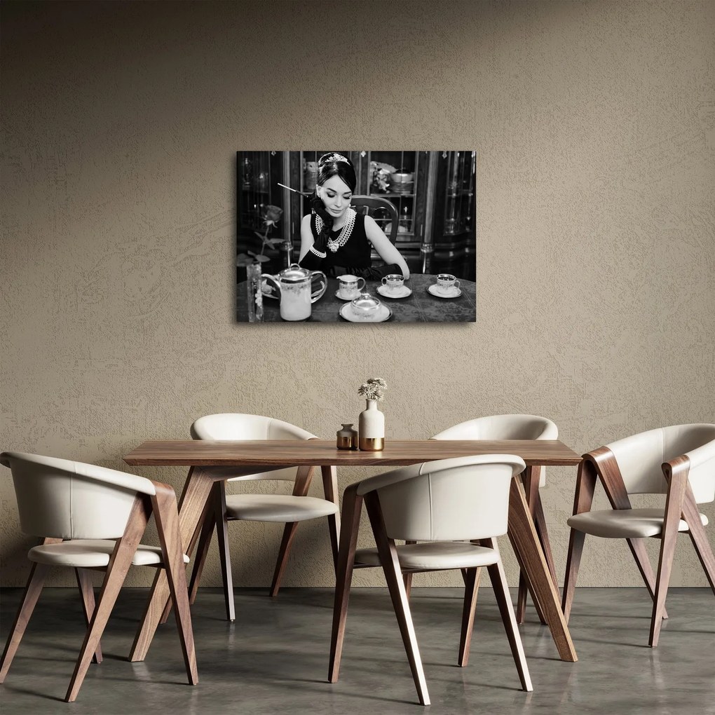 Tablou cu femeie (70x50 cm)