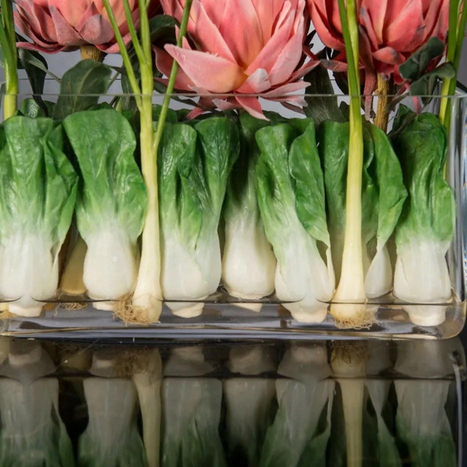 Aranjament floral decor festiv design LUX RECTANGULAR VASE PROTEA