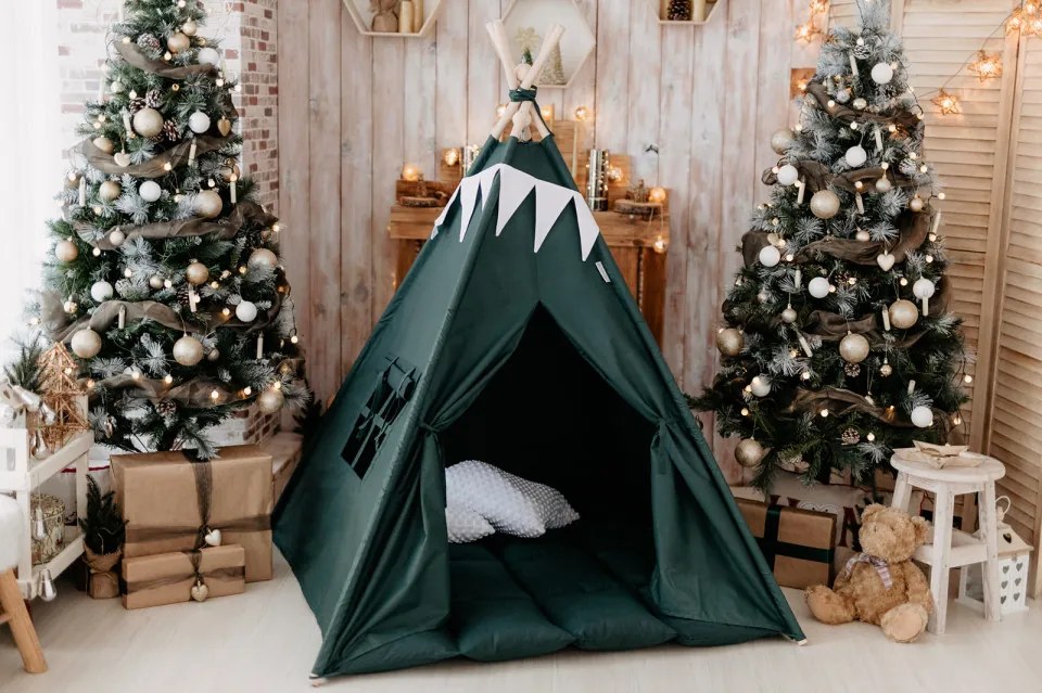 Set Cort de joaca, teepee, Dark Green, 120x120x150 cm, salteluta, ghirlanda, 2 pernite si kit fixare