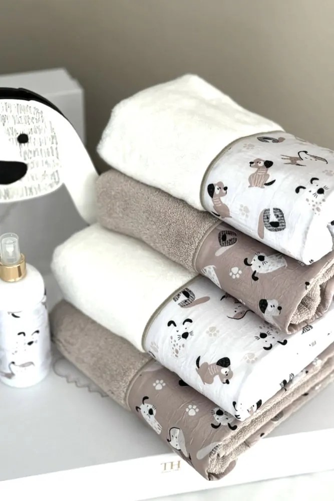 Set cadou pentru copii, prosop și prosop de corp BEAGLE, 2 buc Bej / Beige Set (prosop 50x100cm, prosop de corp 75x150cm)