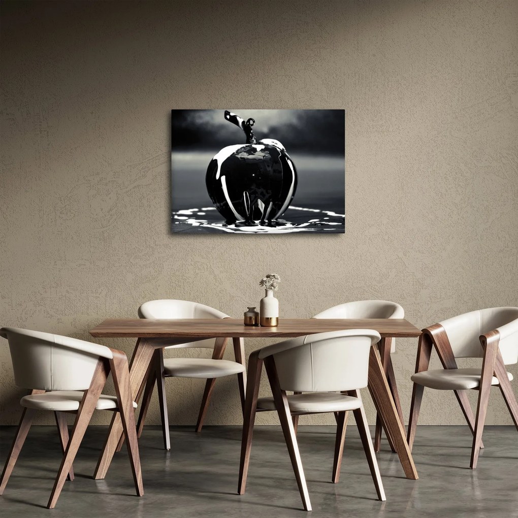 Tablou cu mărul negru (70x50 cm)