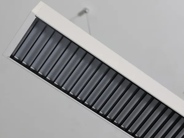 Lustră LED suspendată pe cablu LED/55W/230V 3000/4000/6500K 120 cm albă