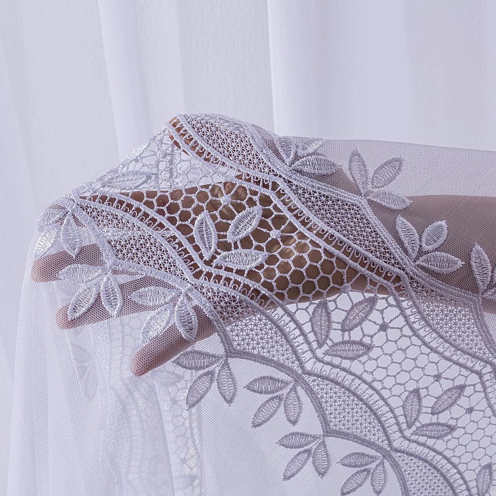 Draperie cu banda