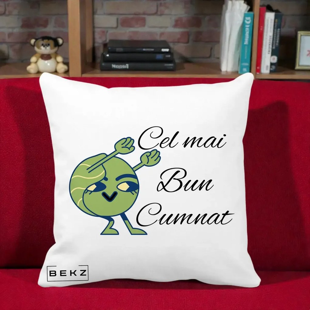 Cadou pentru Cumnat - Perna Personalizata Cel mai Bun Cumnat cu Personaj Funny Verde, 40x40 cm, Alba Mata, Husa Detasabila, Perna Inclusa, BEKZ®