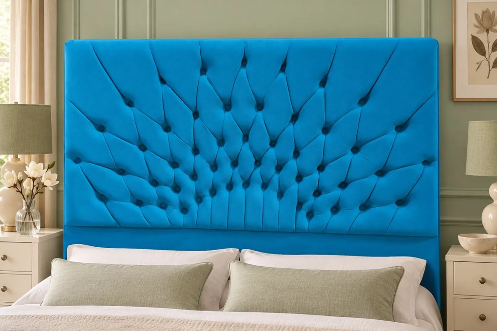 Pat tapițat Chesterfield din catifea Venezia 160×200 cm, albastru deschis, cu ladă de depozitare