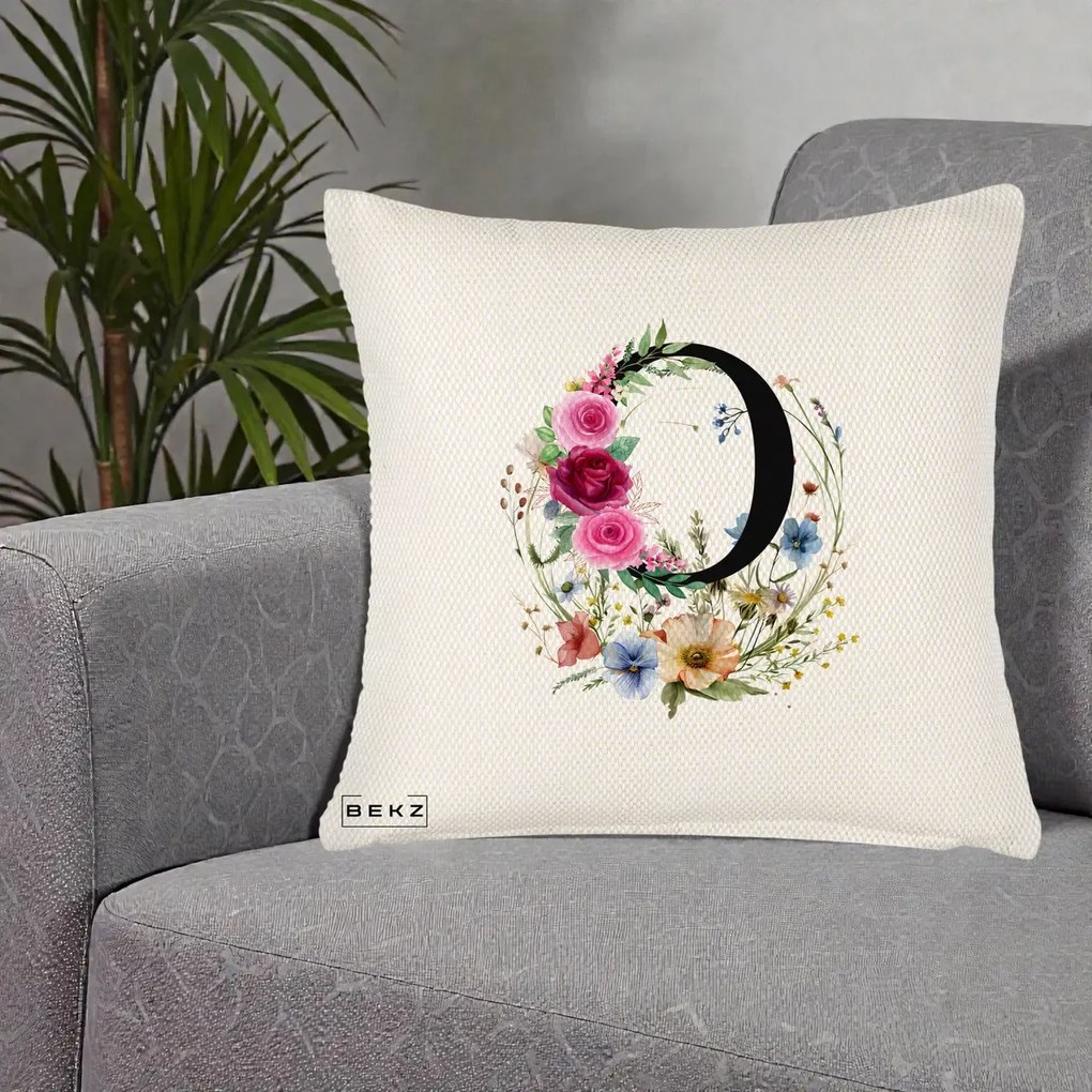Cadou Personalizat - Perna Personalizata Monogram Litera O cu Flori Acuarela, 40x40 cm, Crem Reliefat, Husa Detasabila, Perna Inclusa, BEKZ®