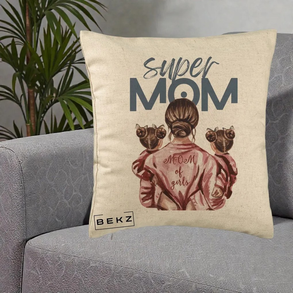 Cadou pentru Mama - Perna Personalizata Super Mom of Girls Mama cu Gemene, 40x40 cm, Bej, Husa Detasabila, Perna Inclusa, BEKZ®