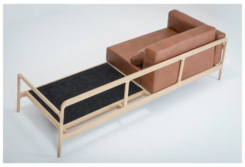 Canapea din piele bovină cu structură din lemn masiv de stejar Gazzda Fawn, 240 cm, maro cognac