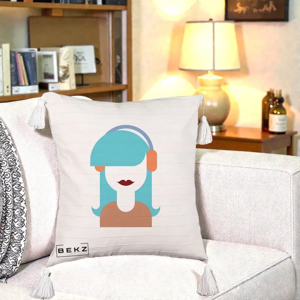Perna Decorativa Fata cu Casti Muzica Grafic, 40x40 cm, Bej cu Franjuri, Husa Detasabila, Perna Inclusa, BEKZ®