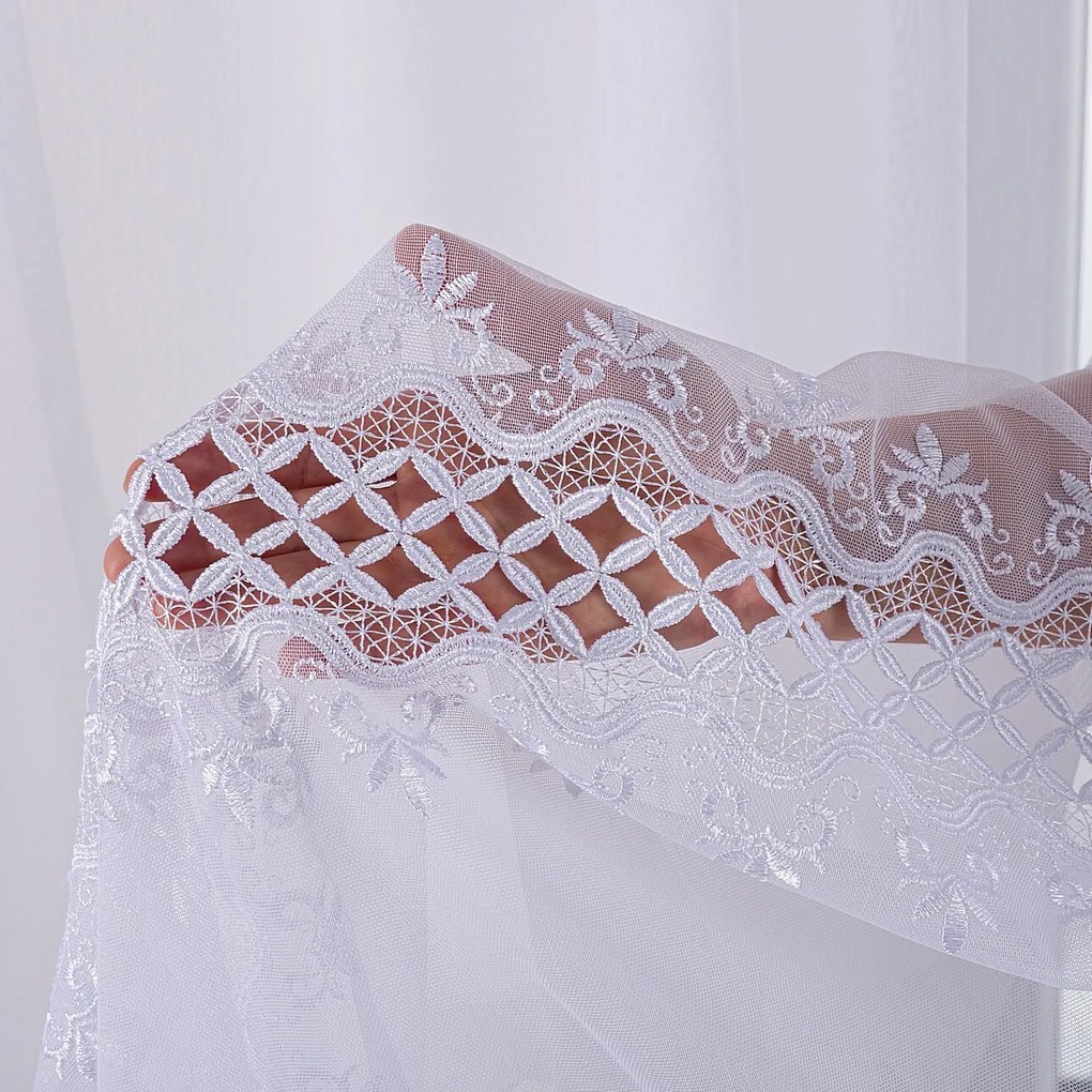 Draperie cu banda
