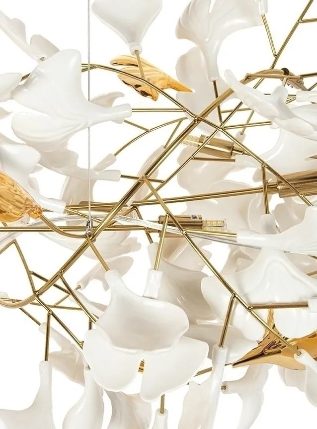 Lustra Suspendata, Metal Auriu, Petale Flori Albe, FLORA 250 PP
