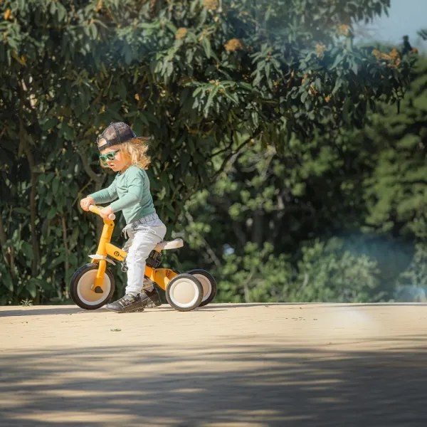 Tricicletă pentru copii PETITE&MARS 5 în 1 TURBO galben