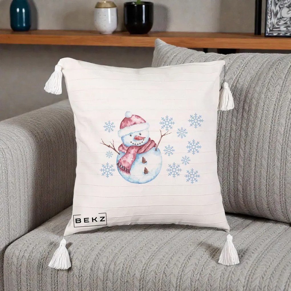 Perna Decorativa Om de Zapada Rosu cu Fulgi, 40x40 cm, Bej cu Franjuri, Husa Detasabila, Perna Inclusa, BEKZ®