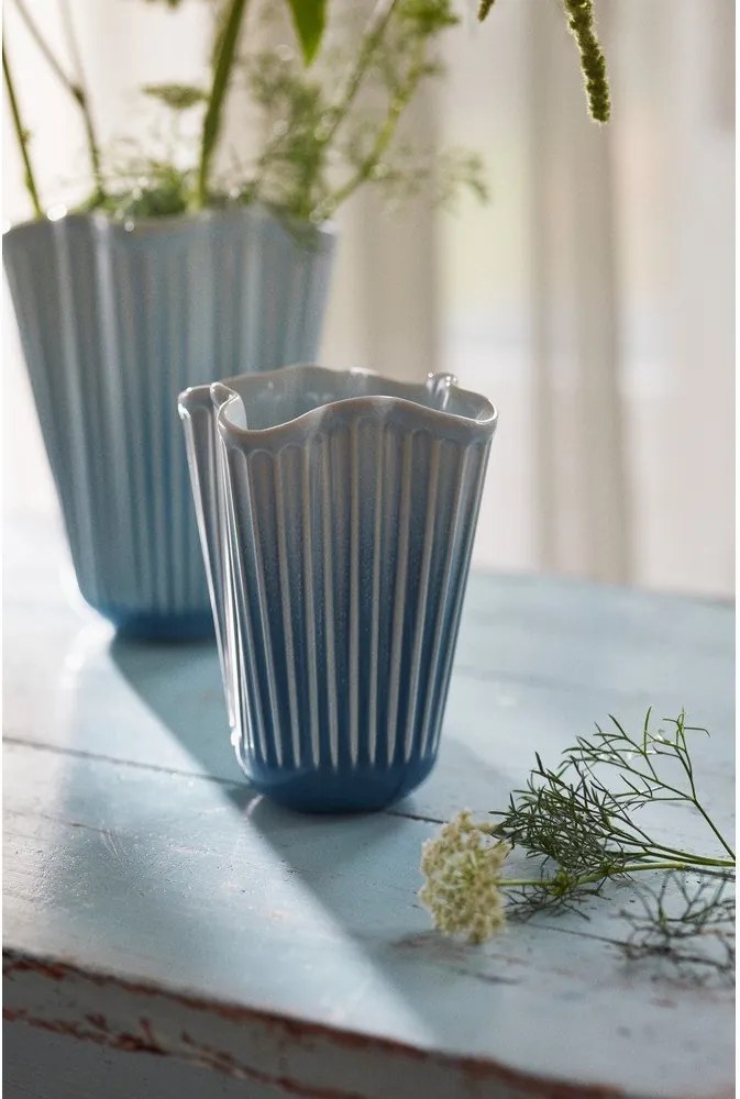 Vază albastru-deschis din ceramică (înălțime 20,5 cm) Hammershøi – Kähler Design