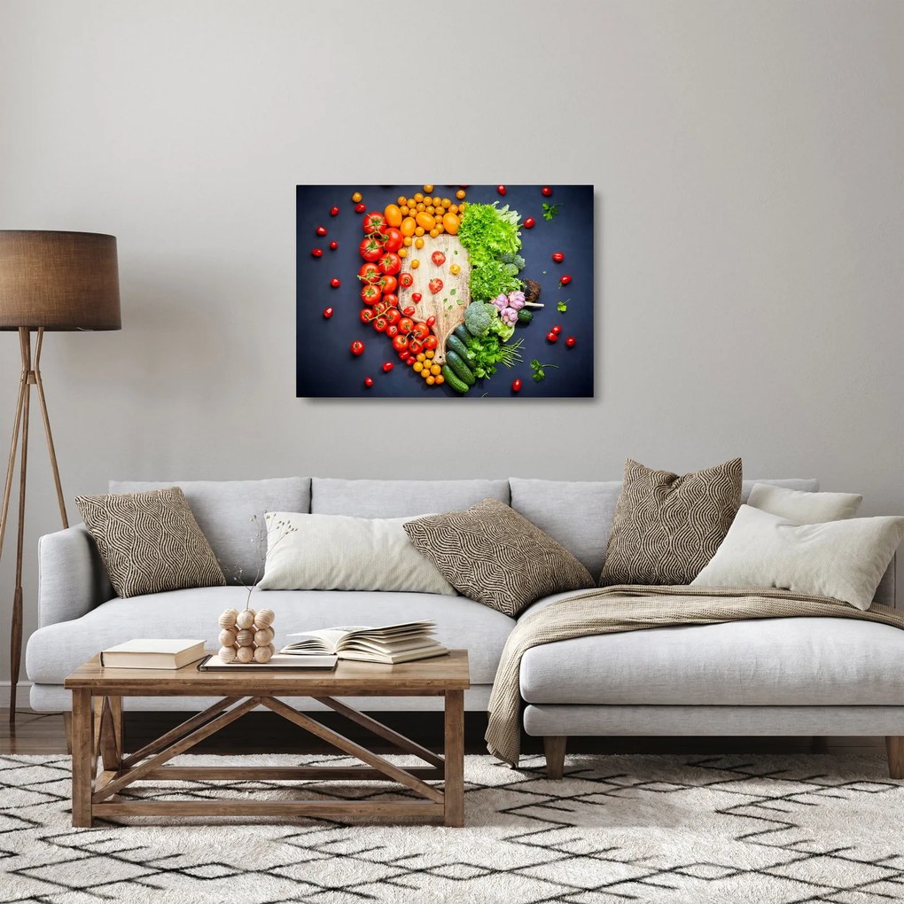 Tablou pe sticlă - Masa plină cu legume (70x50 cm)