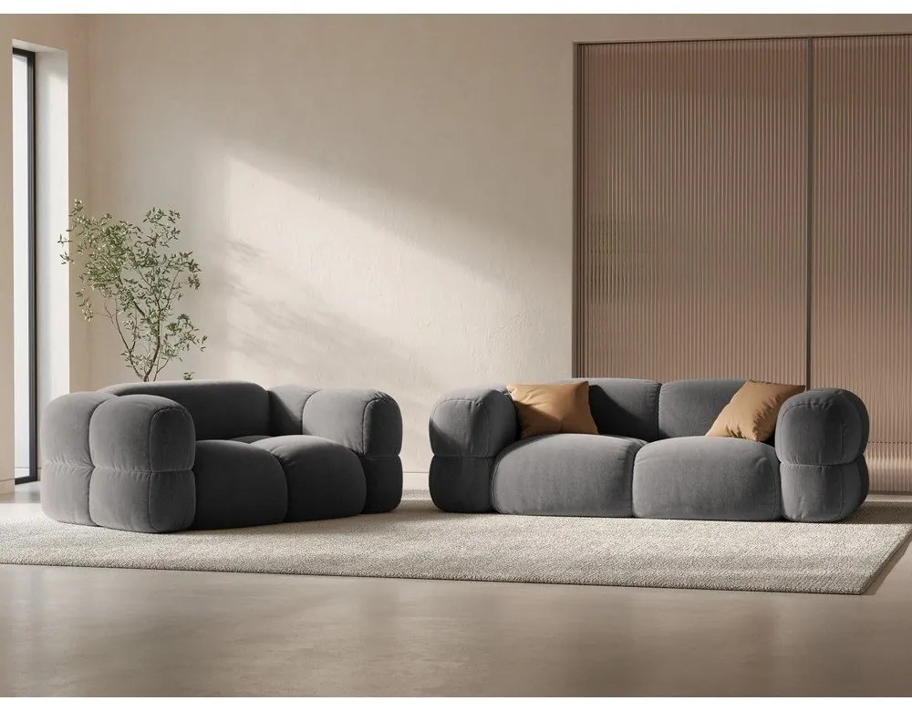 Canapea gri cu tapițerie din catifea 210 cm Loretto – Cosmopolitan Design