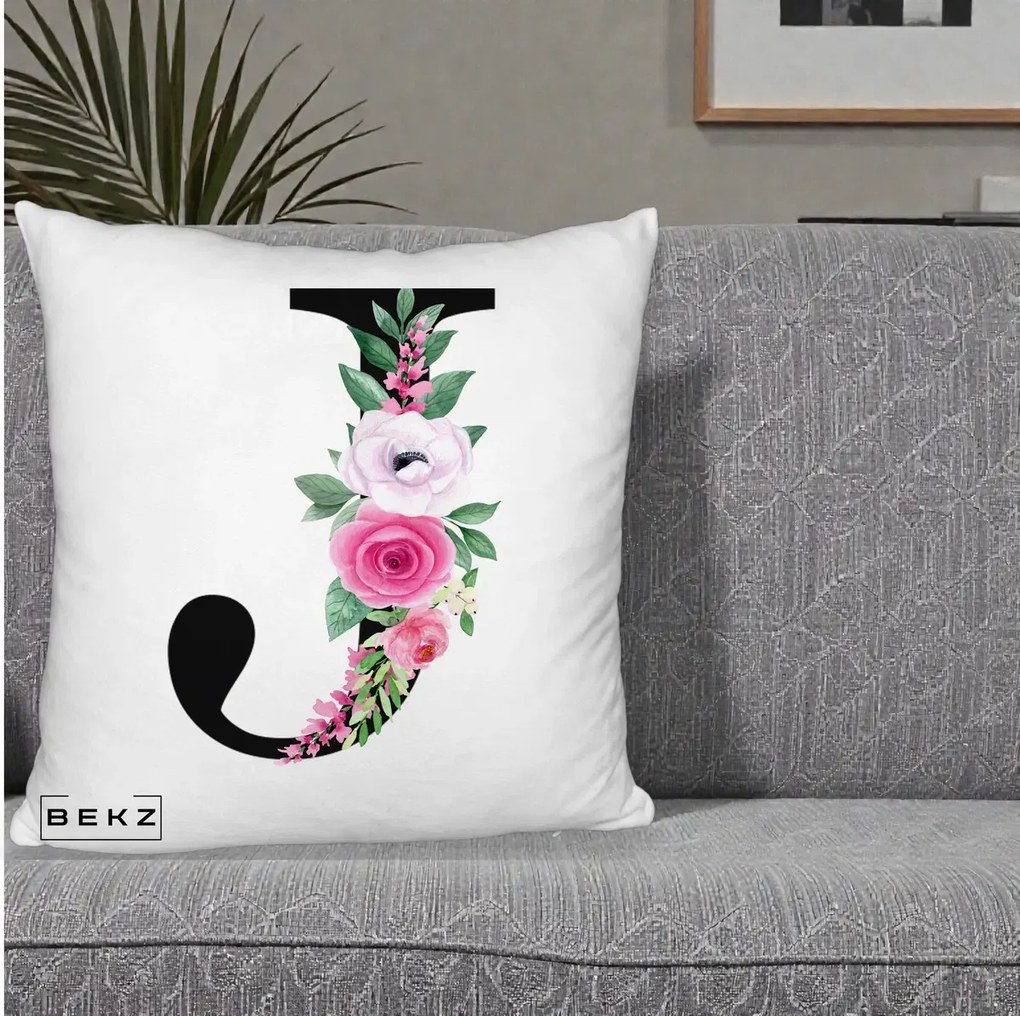Cadou Personalizat - Perna Personalizata Monograma Florala Litera J, 40x40 cm, Alb Pufos, Husa Detasabila, Perna Inclusa, BEKZ®
