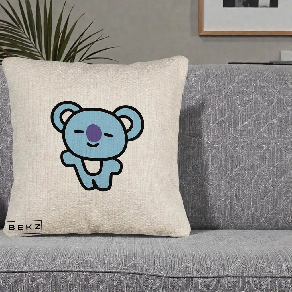Perna Personalizata BT21 Koya Kawaii, 40x40 cm, Bej Canapea, Husa Detasabila, Perna Inclusa, BEKZ®