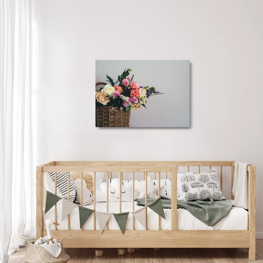 Tablou pe sticlă cu coș și flori (70x50 cm)