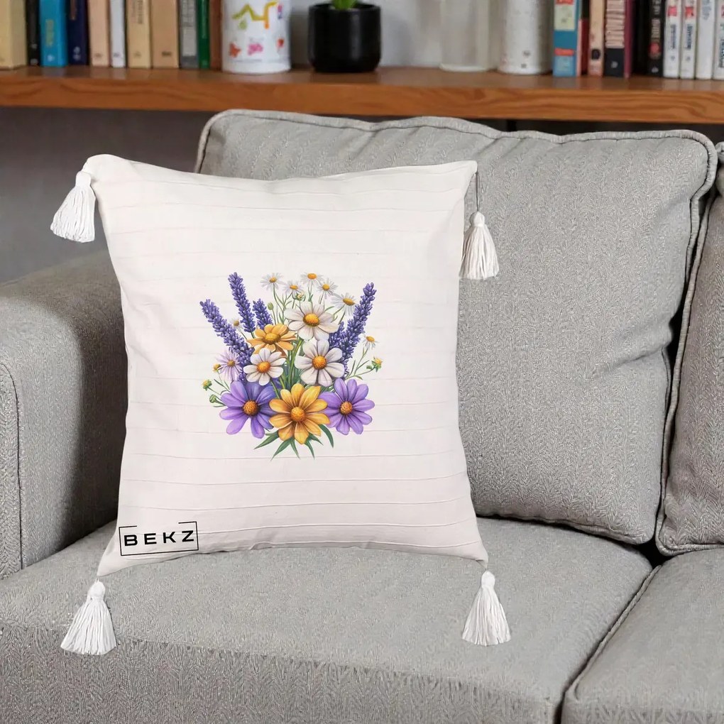 Perna Decorativa Lavanda Musetel si Flori Mov, 40x40 cm, Bej cu Franjuri, Husa Detasabila, Perna Inclusa, BEKZ®