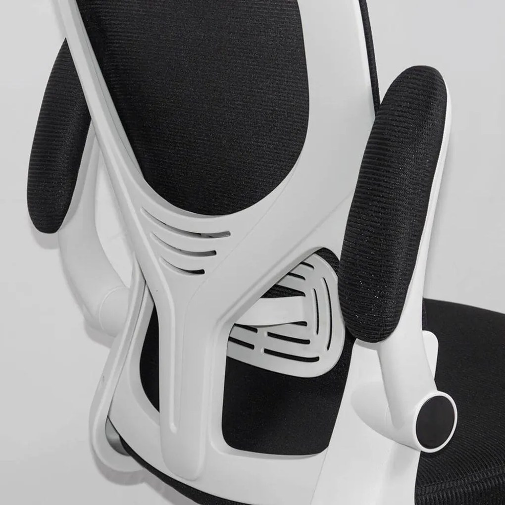 Scaun ergonomic OFF 336 negru, mesh și brațe rabatabile