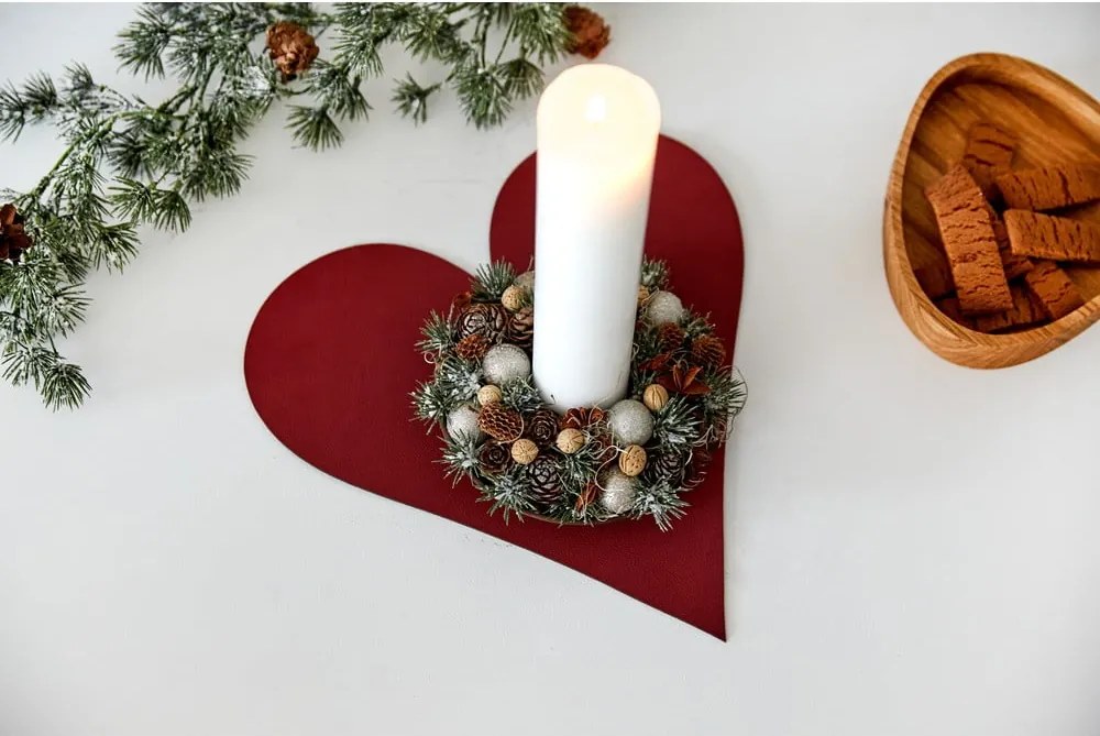 Suport pentru farfurii din piele ecologică 30x30 cm Heart Nupo – LIND DNA