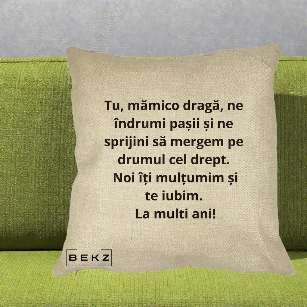 Cadou pentru Mama - Perna Personalizata Mamico Draga Te Iubim La Multi Ani cu Text Negru, 40x40 cm, Crem, Husa Detasabila, Perna Inclusa, BEKZ®