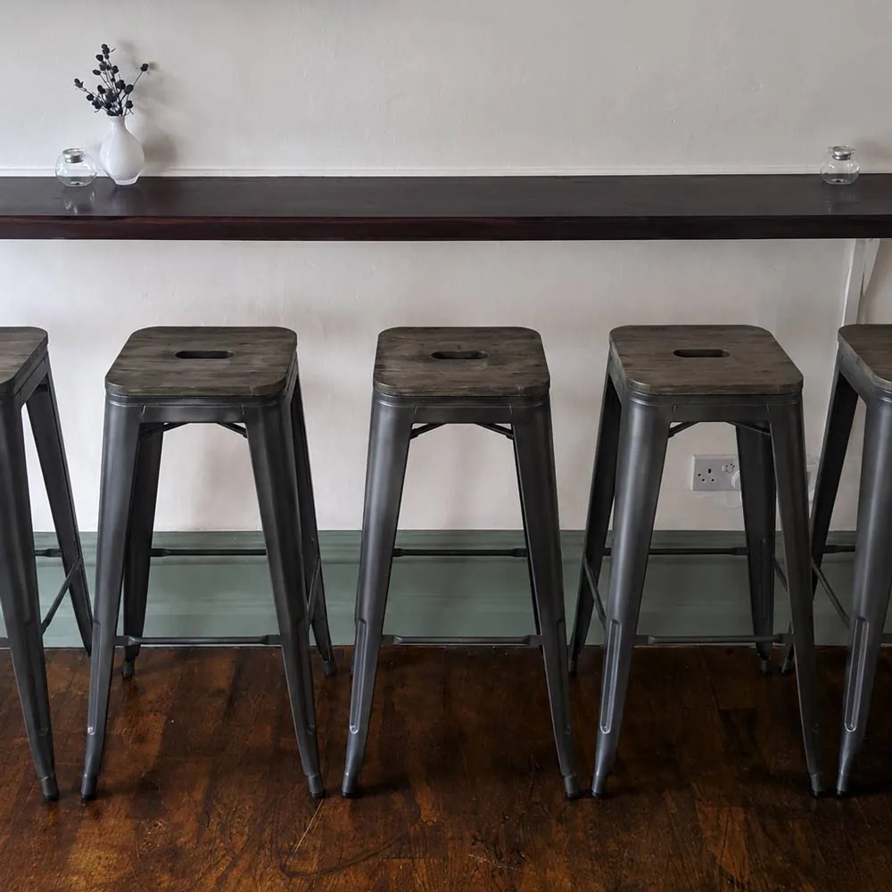 Scaun bar gri ABS 124 – Design industrial, metal rezistent, sezut lemn masiv