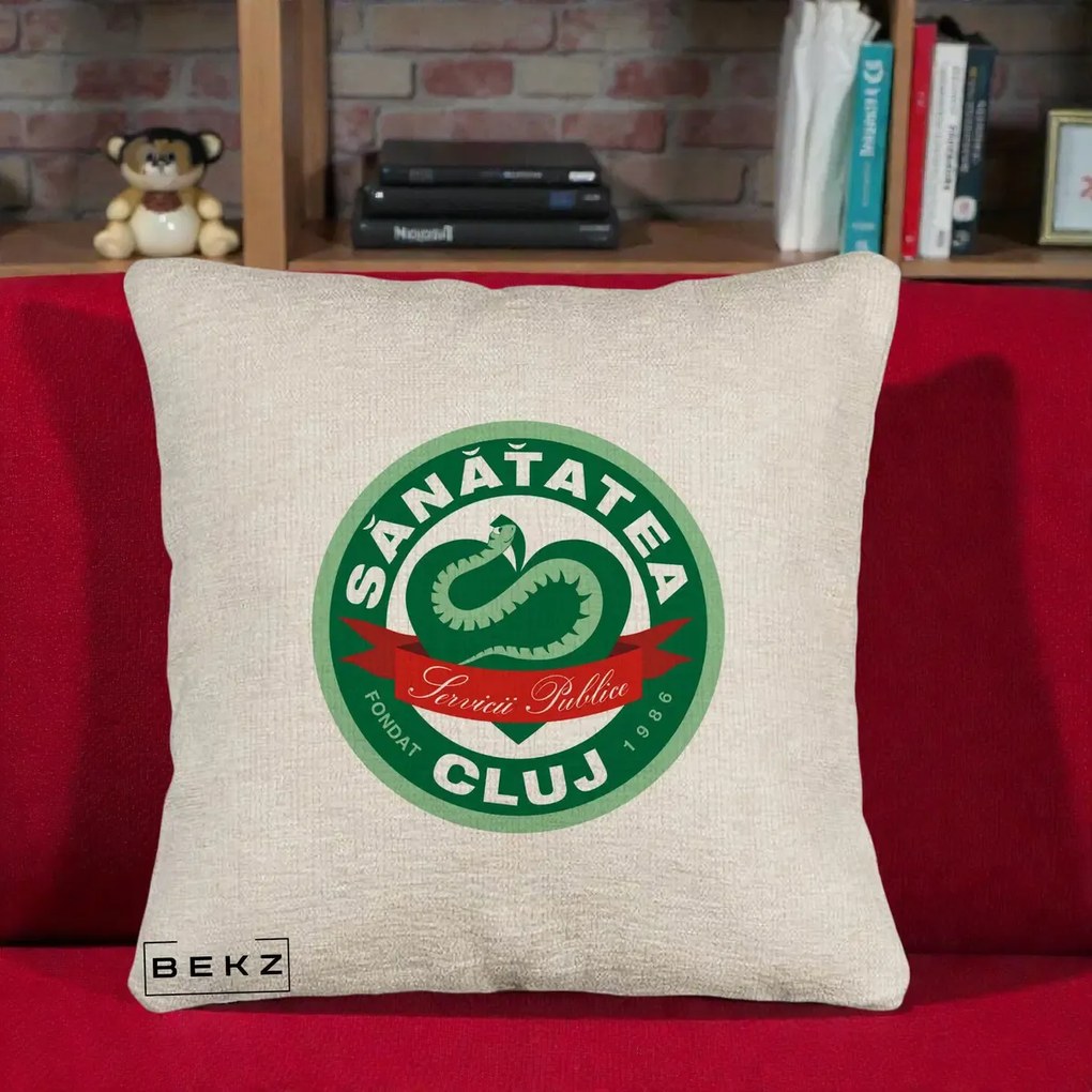 Perna Personalizata Sanatatea Cluj Servicii Publice 1986, 40x40 cm, Bej Canapea, Husa Detasabila, Perna Inclusa, BEKZ®