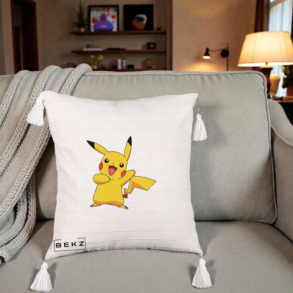 Perna Personalizata Pikachu Fericit, 40x40 cm, Bej cu Franjuri, Husa Detasabila, Perna Inclusa, BEKZ®