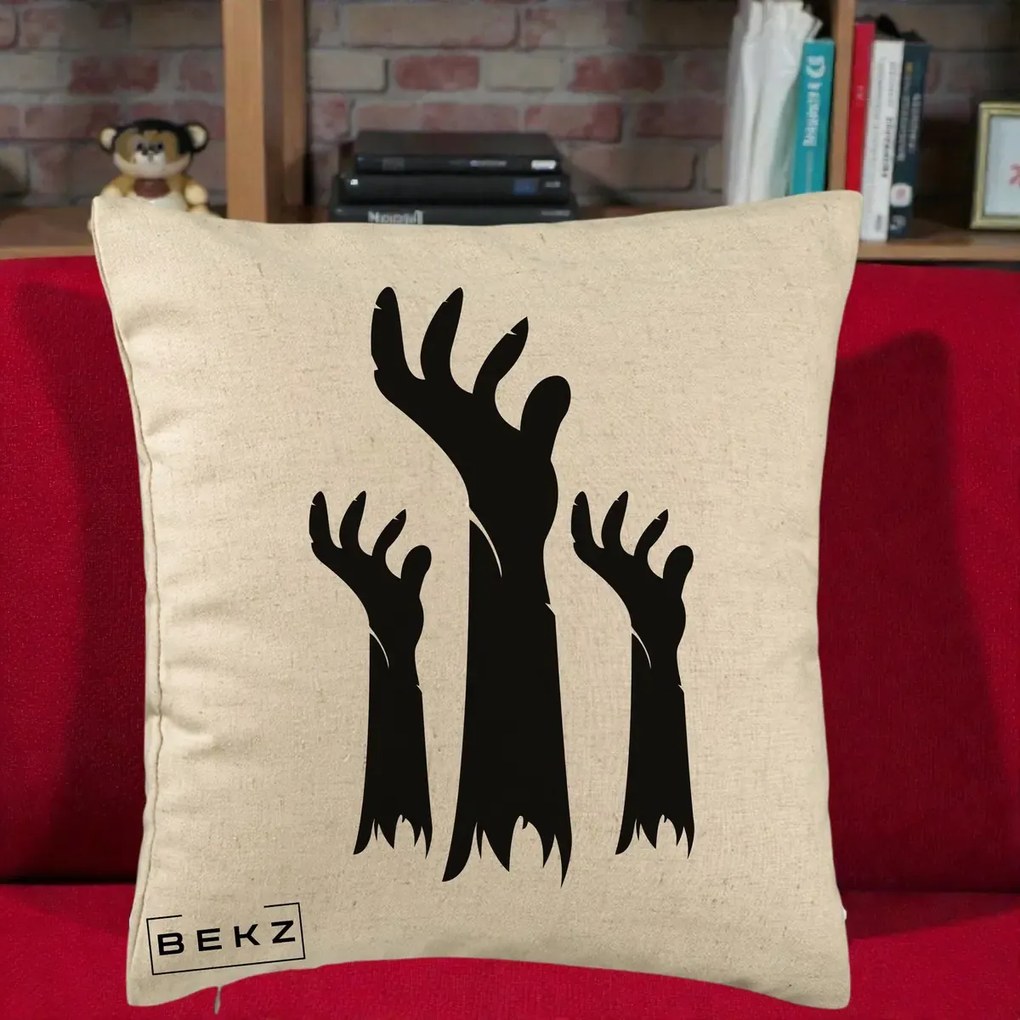 Perna Decorativa Halloween Maini Zombie Alb-Negru, 40x40 cm, Bej, Husa Detasabila, Perna Inclusa, BEKZ®