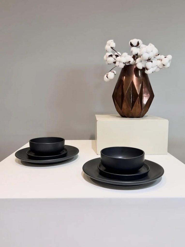 Set Farfurii 3 piese Vulcano Duo, Ceramica Negru Mat Glazurat Manual ( Farfurie Atena 30cm, Farfurie Mica Ceramica 20 cm, Bol Ceramica 4050)