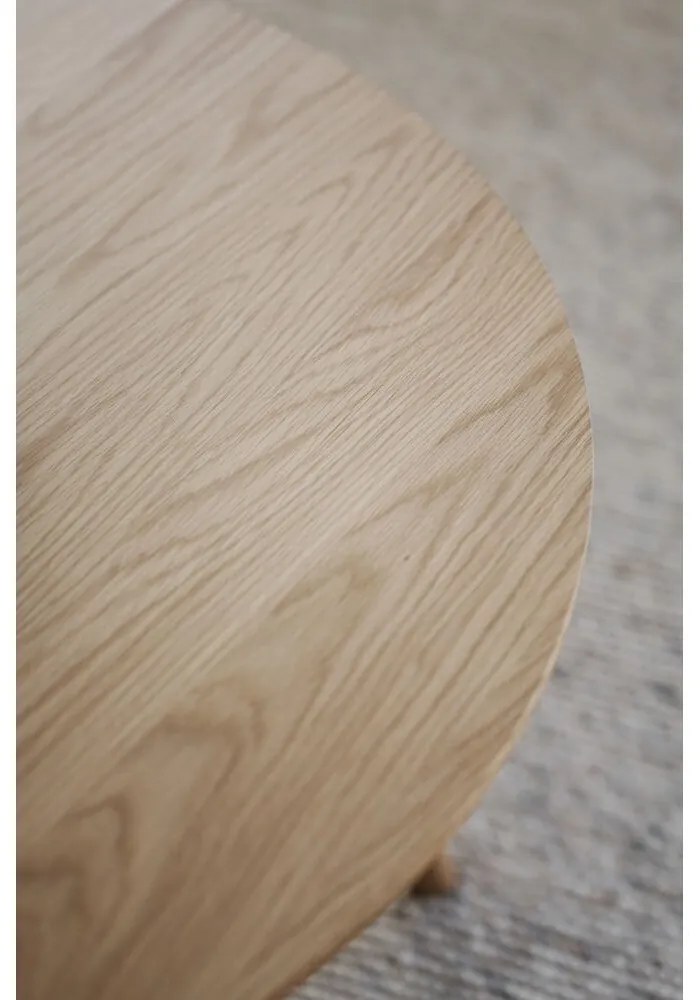 Măsuță de cafea în culoare naturală rotundă cu aspect de lemn de stejar 90x90 cm Yumi - Rowico
