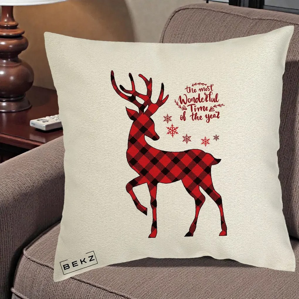 Perna Decorativa Ren Buffalo Plaid Craciun, 40x40 cm, Ecru, Husa Detasabila, Perna Inclusa, BEKZ®