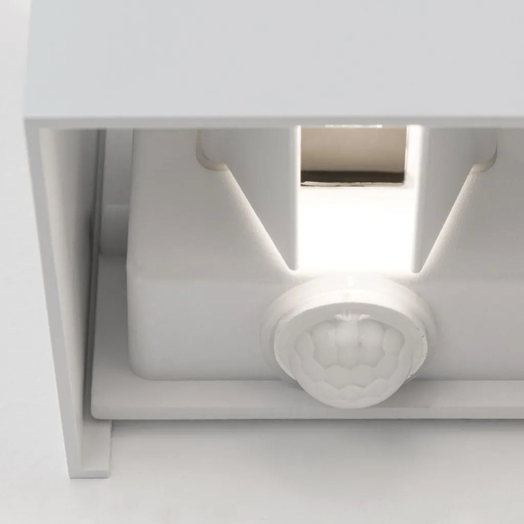 Aplica LED ambientala de exterior cu senzor de miscare IP54 CUBE-S alba