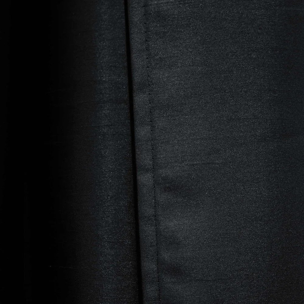 Draperie neagră din microsatin 140x240 cm Shana – douceur d'intérieur
