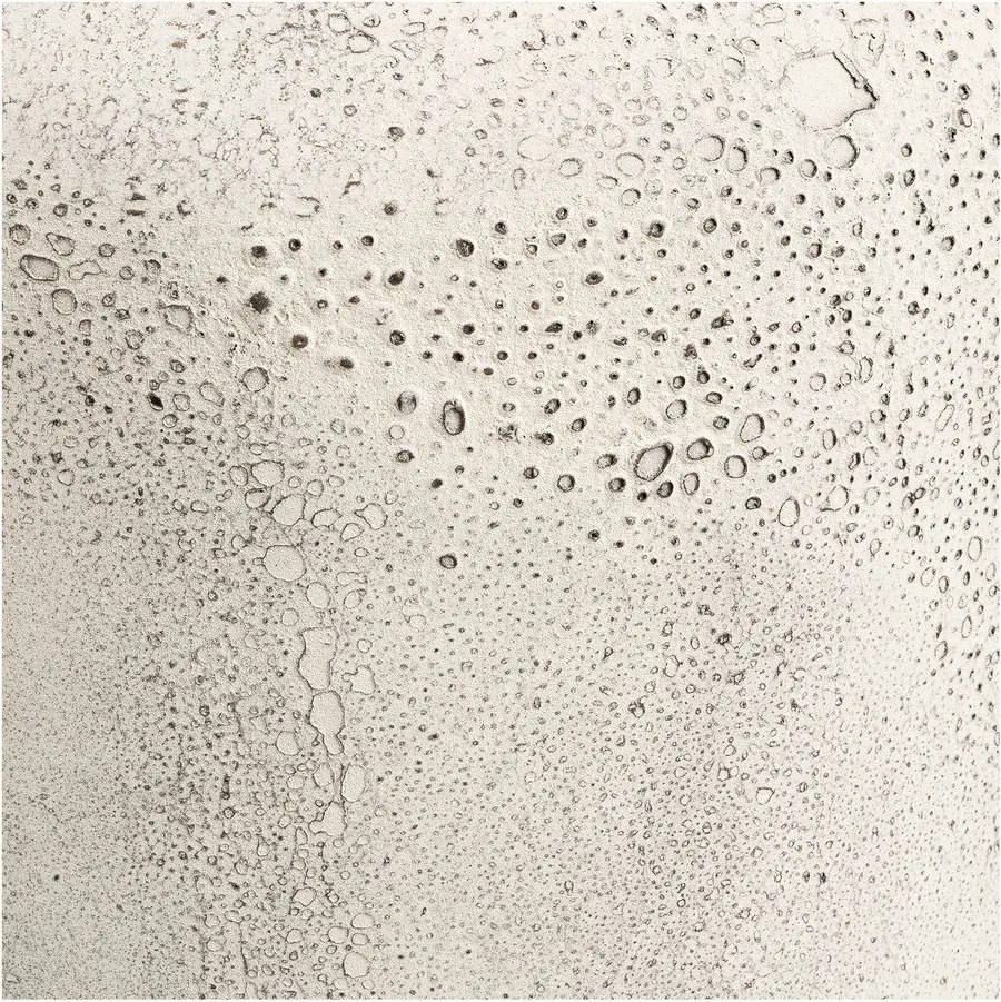 Vază crem din metal înaltă (înălțime 78,5 cm) Hou – House Nordic