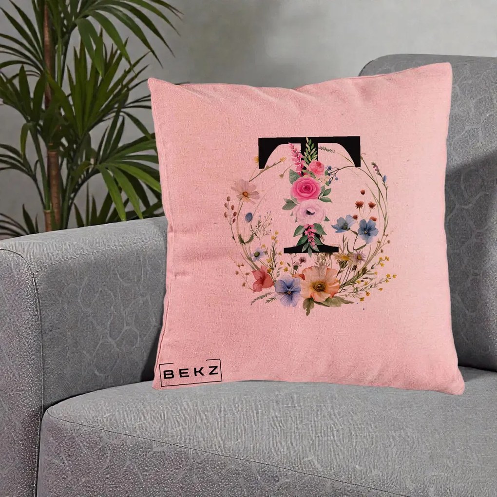 Cadou Personalizat - Perna Personalizata Monogram Litera T cu Flori Acuarela, 40x40 cm, Roz, Husa Detasabila, Perna Inclusa, BEKZ®