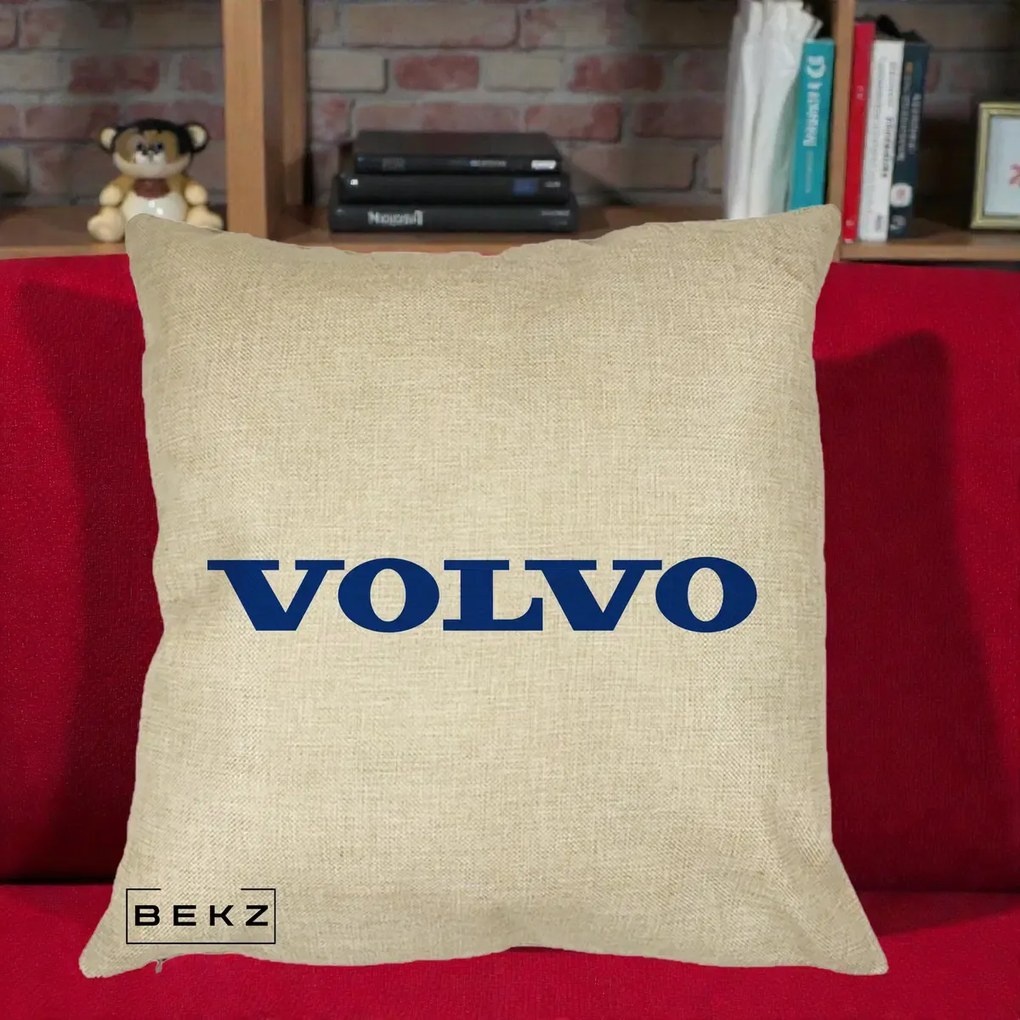 Perna Personalizata cu emblema Volvo, 40x40 cm, Crem, Husa Detasabila, Perna Inclusa, BEKZ®
